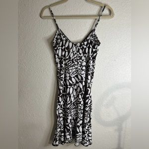 Urban Girl women’s Black and Brown Spaghetti Strap Dress Size Small